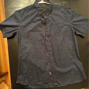 7 diamonds xl short sleeve button down party shirt